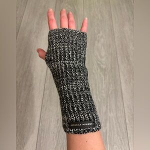 Rebecca Minkoff knit arm warmers. EUC.